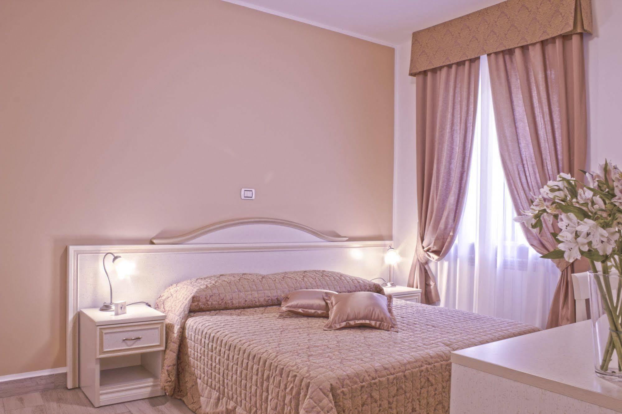 La Suite Di San Pietro Рим Екстериор снимка