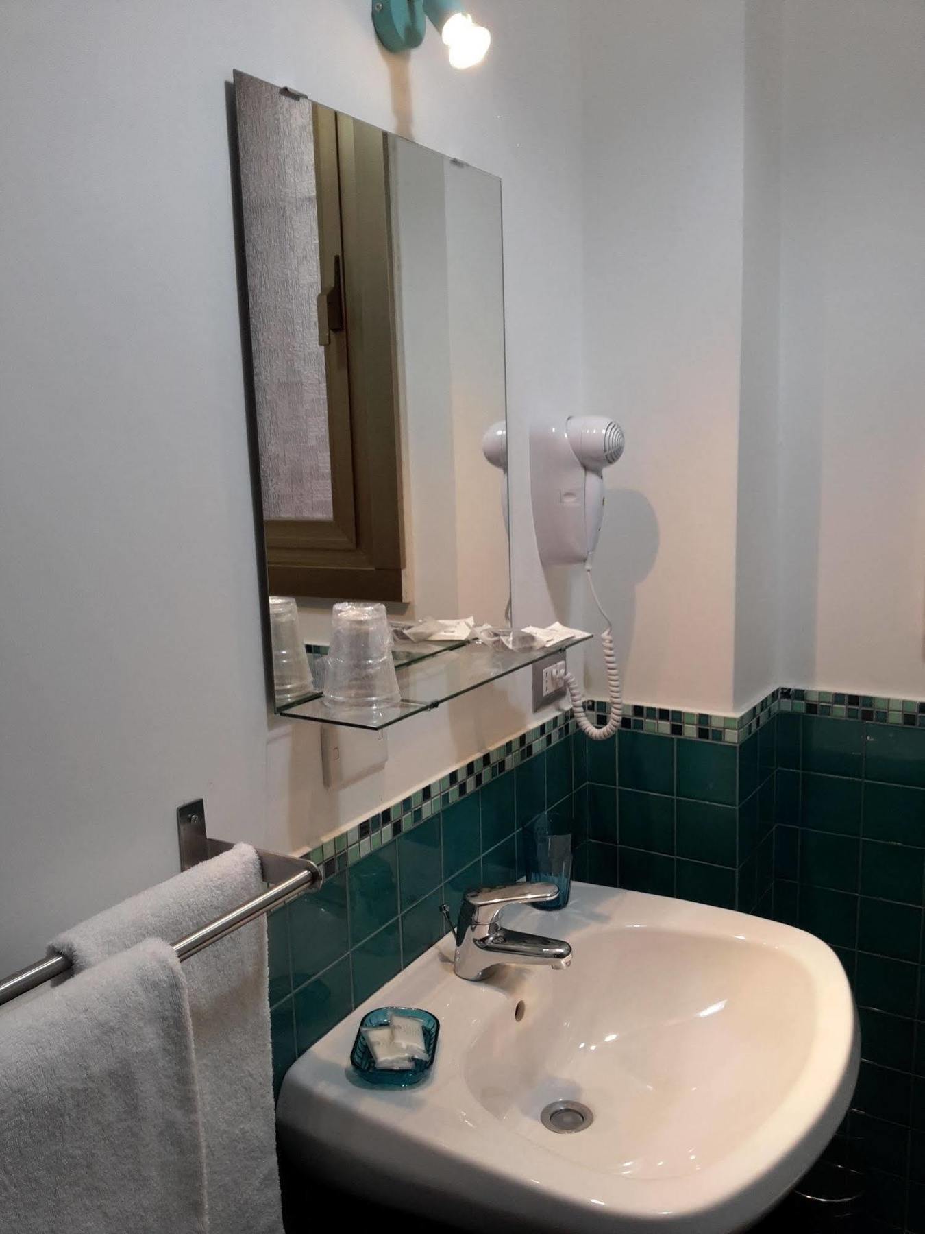 La Suite Di San Pietro Рим Екстериор снимка